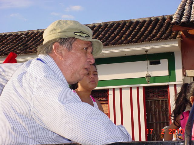 poeta victor chavarria